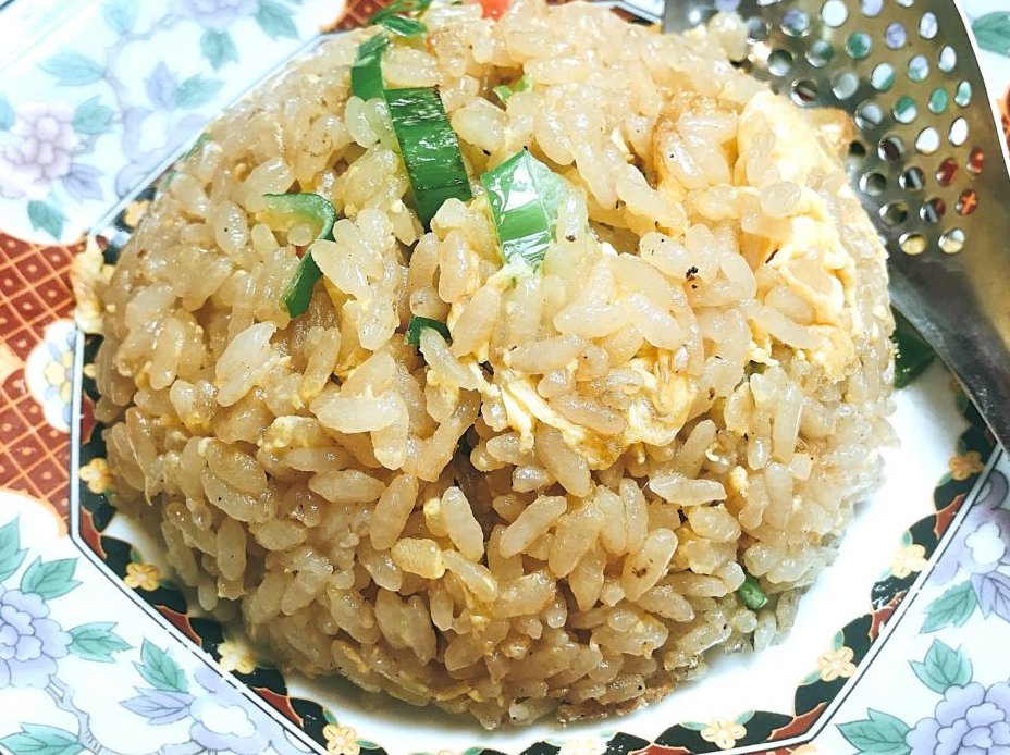 わんたんめんの店しお福　半ちゃーはん350円